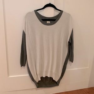 Wilfred Womens crew neck pop over sweater. 3/4 sleeves, cotton silk blend.